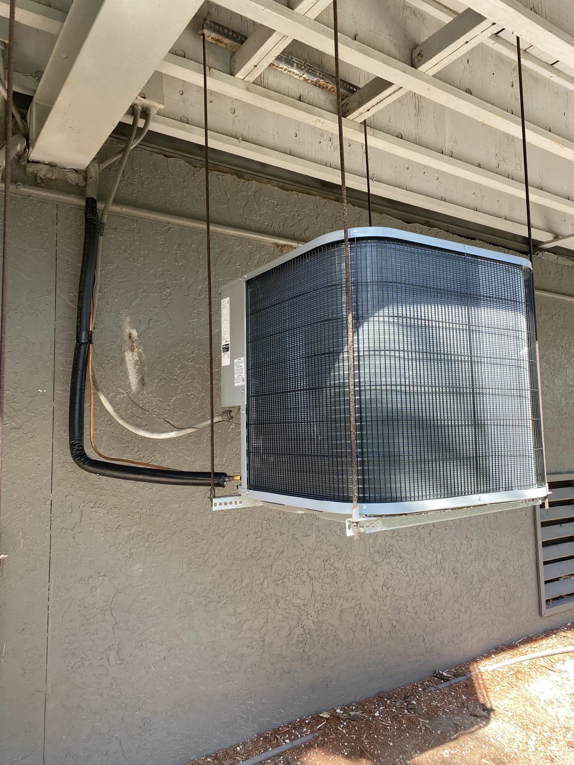 Humidity Control: Florida's Hidden Efficiency Factor